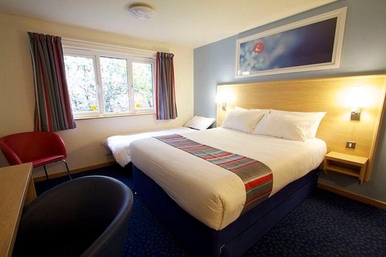 Travelodge Harlow Exteriér fotografie