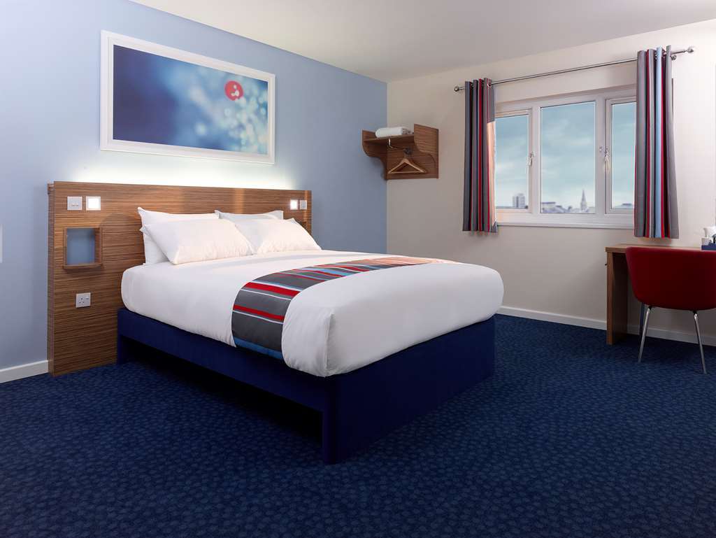 Travelodge Harlow Pokoj fotografie