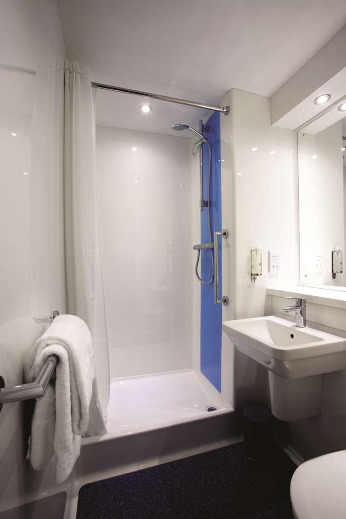 Travelodge Harlow Pokoj fotografie
